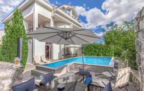 3 Bedroom Nice Home In Veprinac